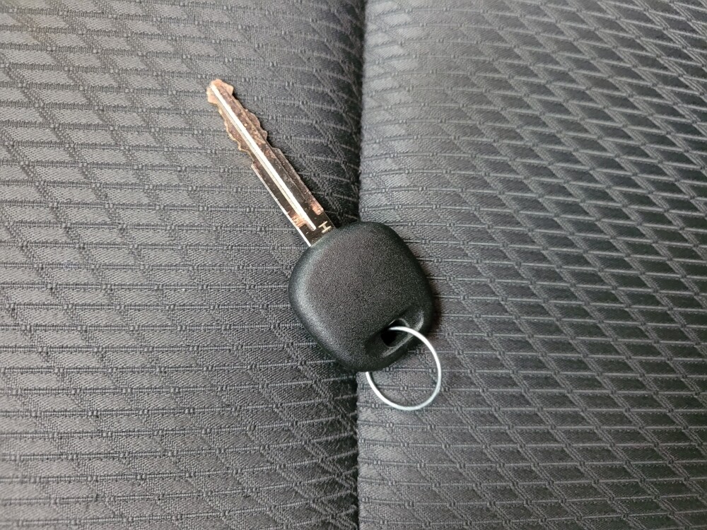 2018 Toyota Highlander in Grand Rapids, MI 49508 - 18118284 32