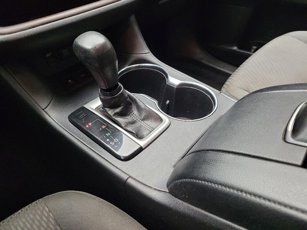 2018 Toyota Highlander in Grand Rapids, MI 49508 - 18118284 26