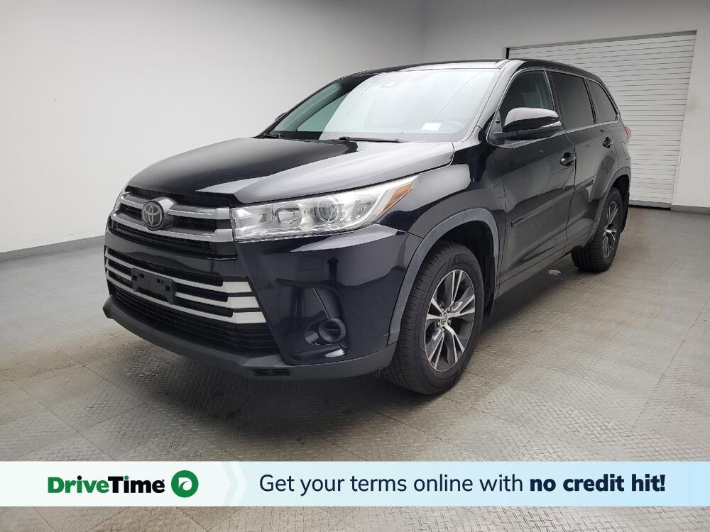 2018 Toyota Highlander in Grand Rapids, MI 49508 - 18118284