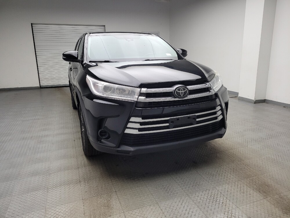 2018 Toyota Highlander in Grand Rapids, MI 49508 - 18118284 14