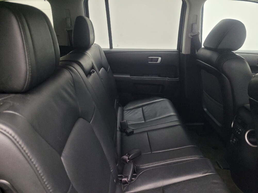 2015 Honda Pilot in Highland, IN 46322 - 18118288 19