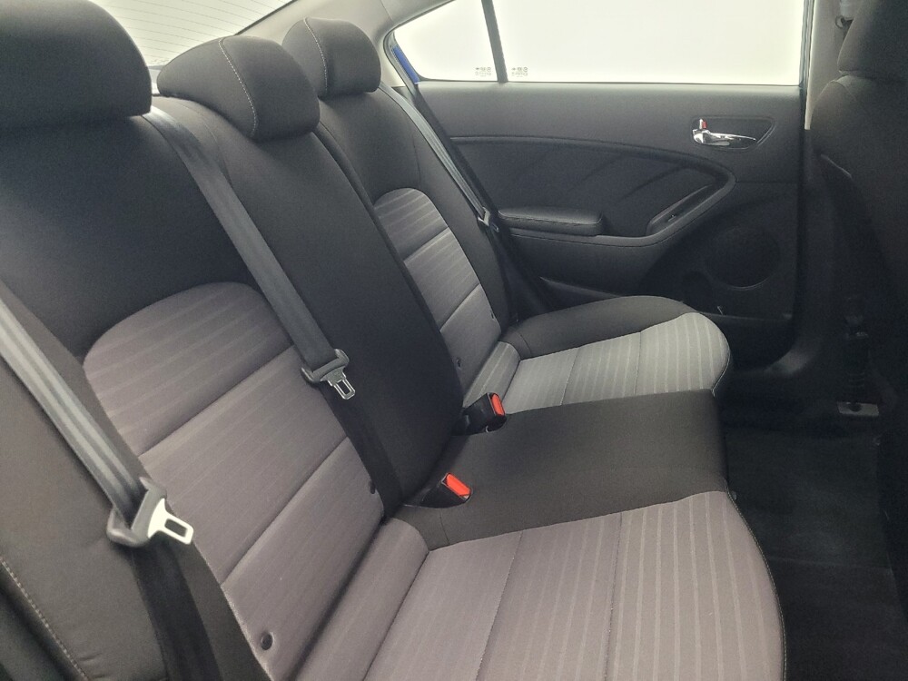 2018 Kia Forte in Ft Wayne, IN 46805 - 18118290 19