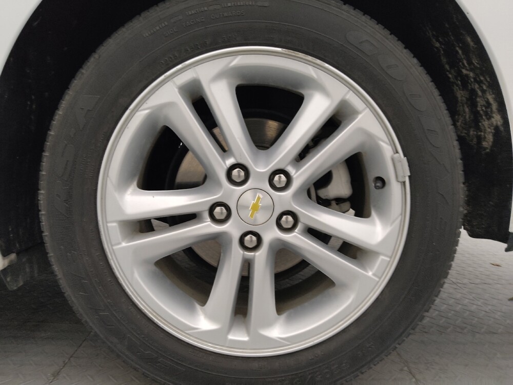 2016 Chevrolet Cruze in Tallahassee, FL 32304 - 18118292 31