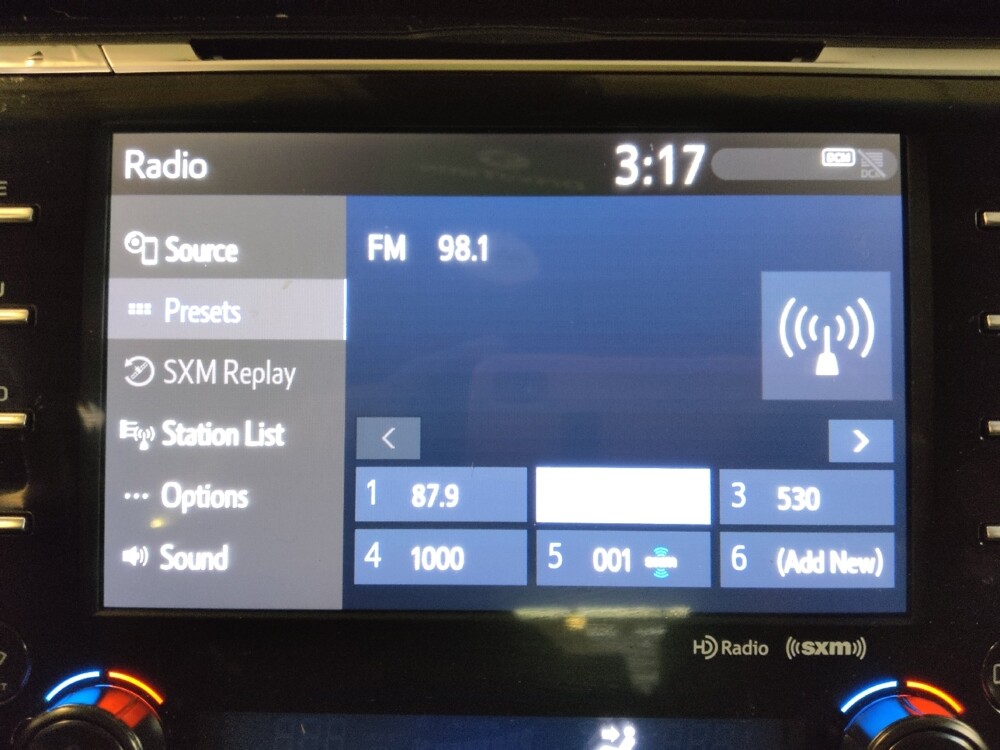 2019 Toyota Camry in Raleigh, NC 27604 - 18118303 25