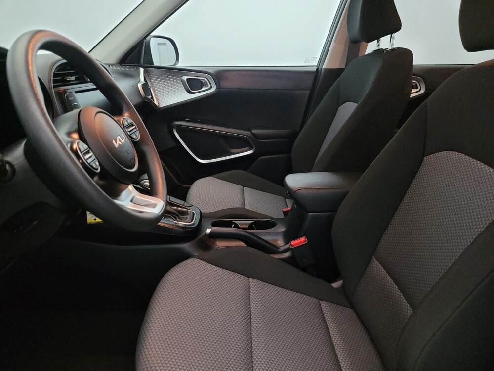 2023 Kia Soul in Allentown, PA 18103 - 18118306 17