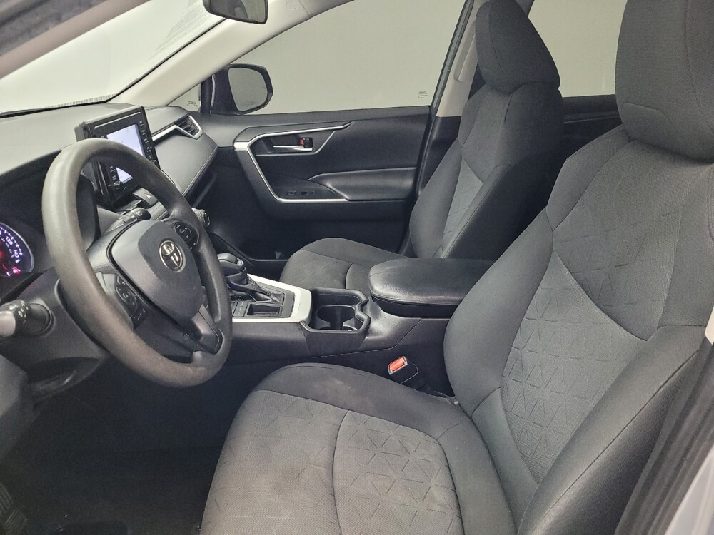 2020 Toyota RAV4 in Memphis, TN 38115 - 18118311 17