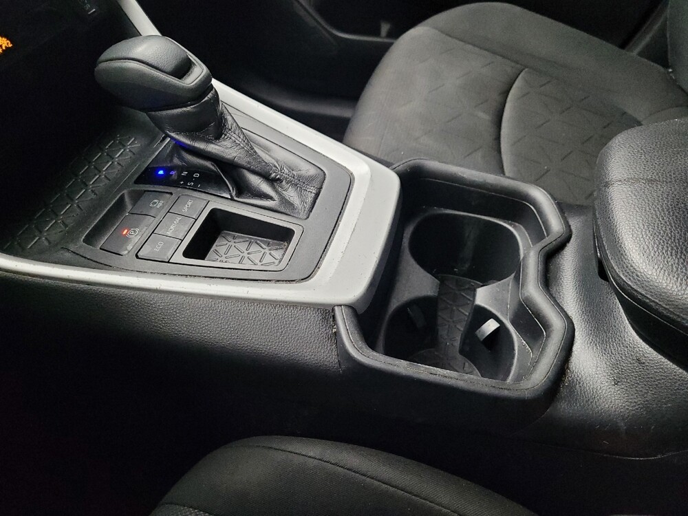 2020 Toyota RAV4 in Memphis, TN 38115 - 18118311 26