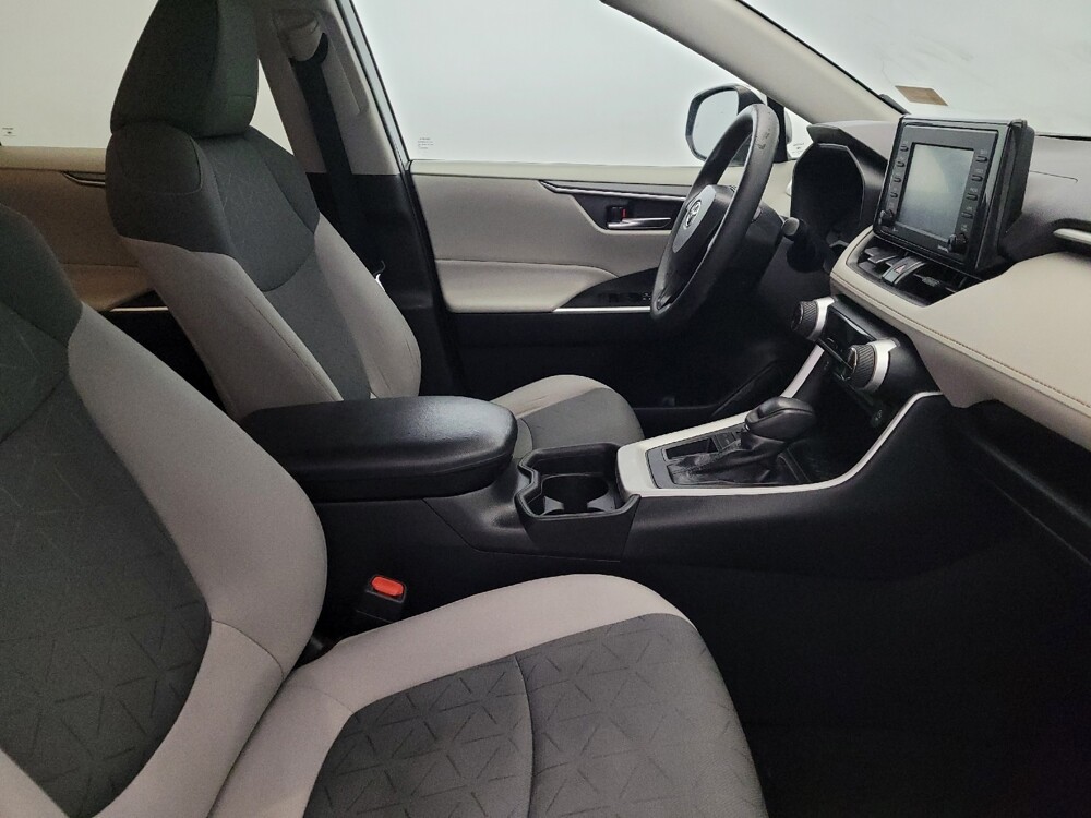 2021 Toyota RAV4 in Pittsburgh, PA 15237 - 18118315 21