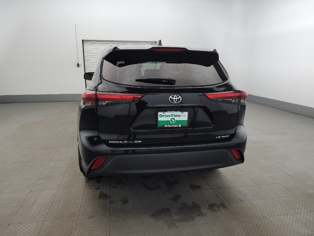 2021 Toyota Highlander in Glen Burnie, MD 21061 - 18118326 6