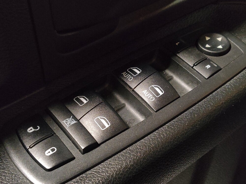 2018 RAM 1500 in Macon, GA 31210 - 18118327 27