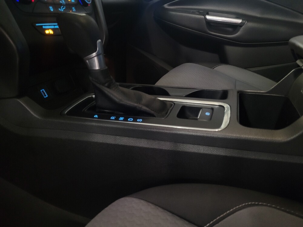 2017 Ford Escape in Clearwater, FL 33764 - 18118333 26