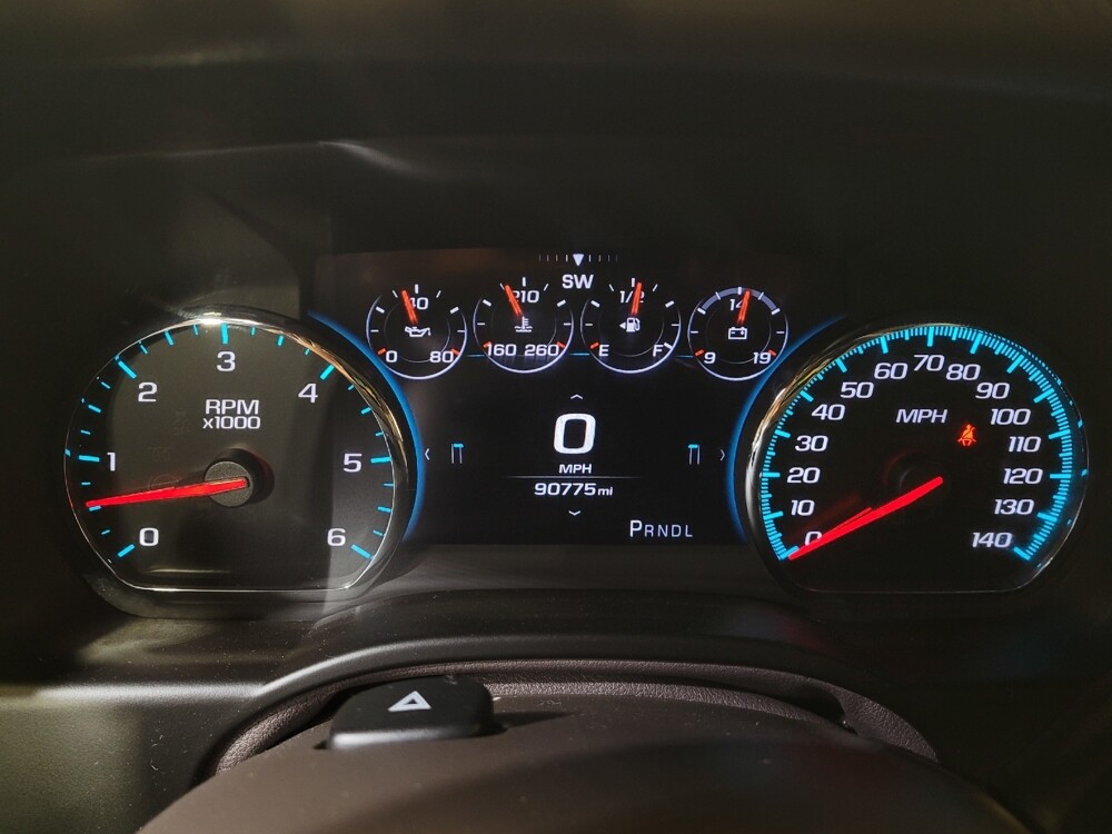 2017 Chevrolet Tahoe in Cincinnati, OH 45255 - 18118339 23