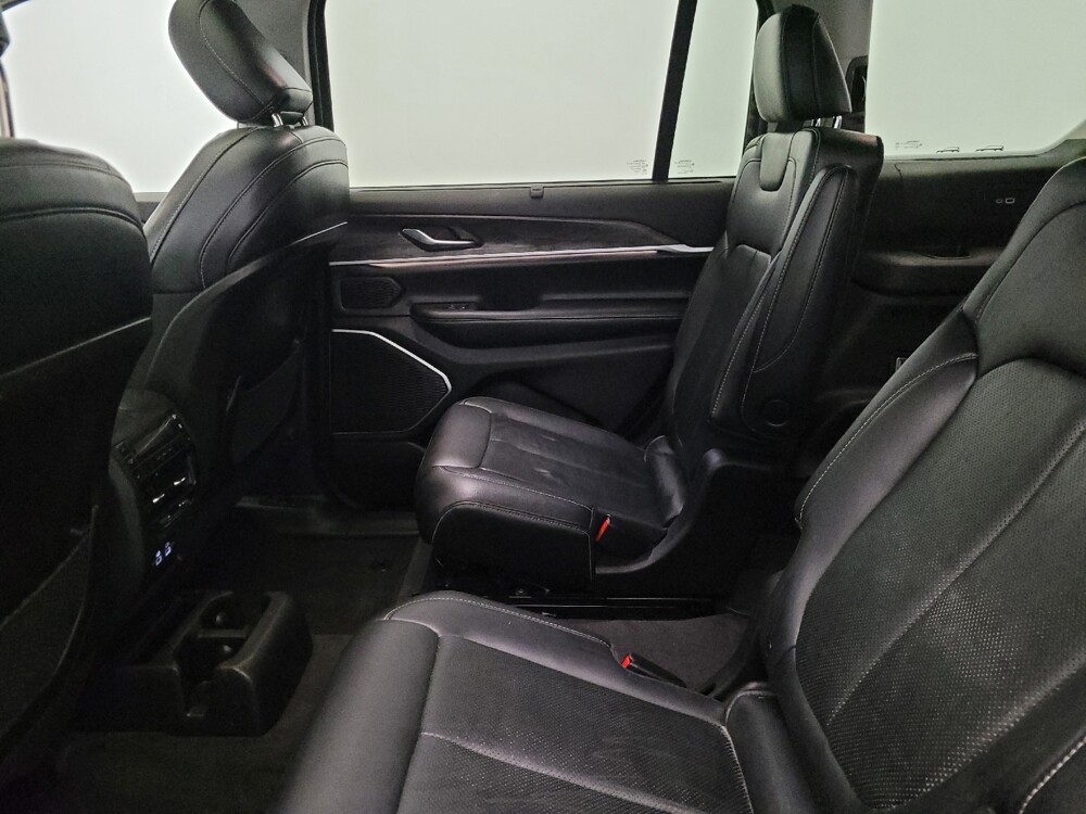 2021 Jeep Grand Cherokee L in Pittsburgh, PA 15237 - 18118340 18