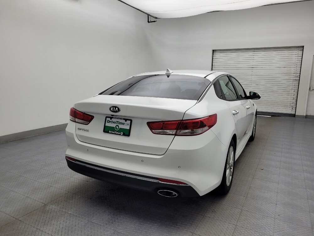 2018 Kia Optima in Gastonia, NC 28056 - 18118341 7