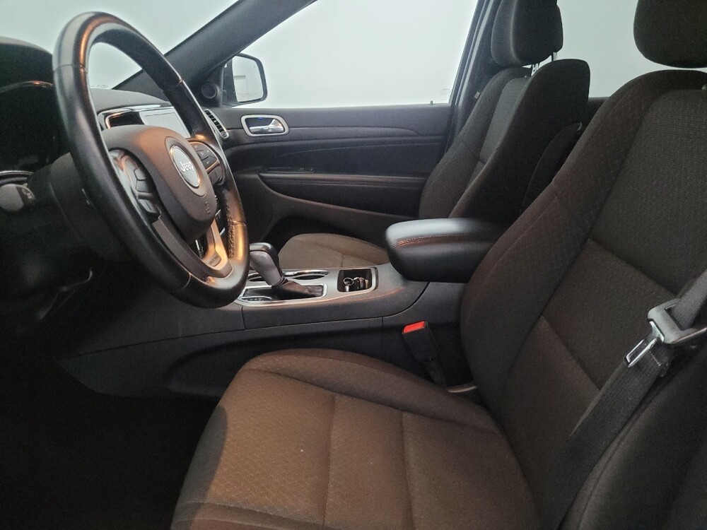 2020 Jeep Grand Cherokee in Pittsburgh, PA 15236 - 18118343 17