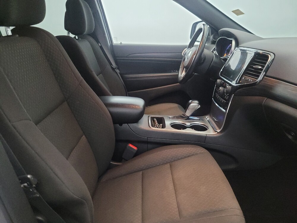 2020 Jeep Grand Cherokee in Pittsburgh, PA 15236 - 18118343 21