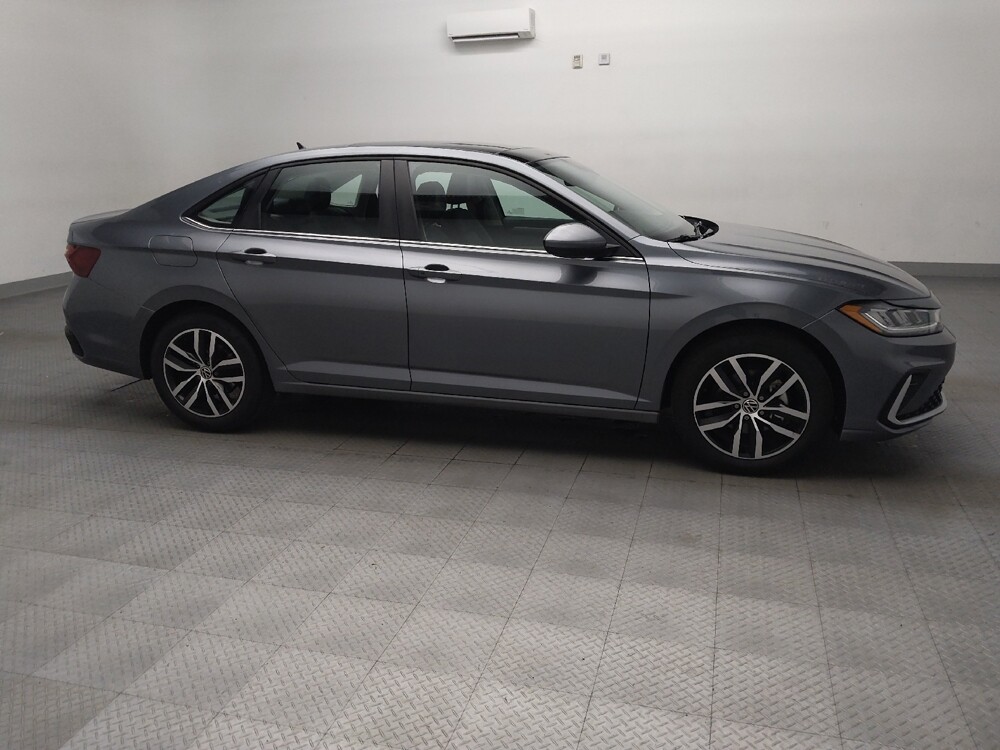 2025 Volkswagen Jetta in Plano, TX 75074 - 18118346 11