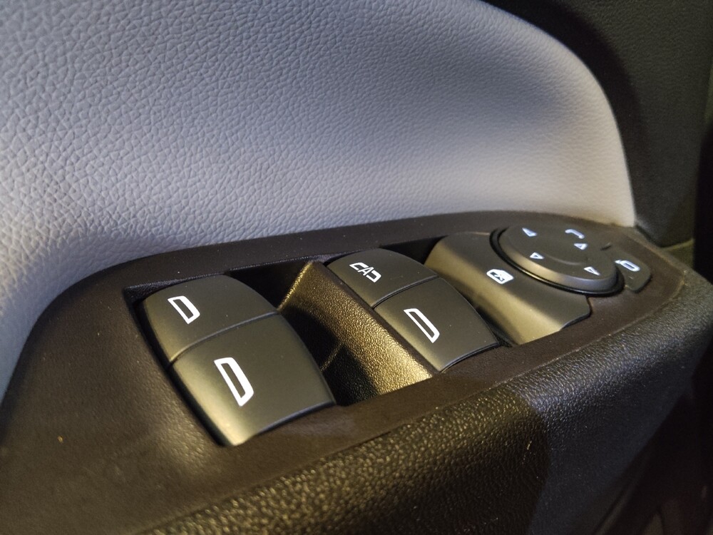 2022 Chevrolet Equinox in Albuquerque, NM 87113 - 18118347 27