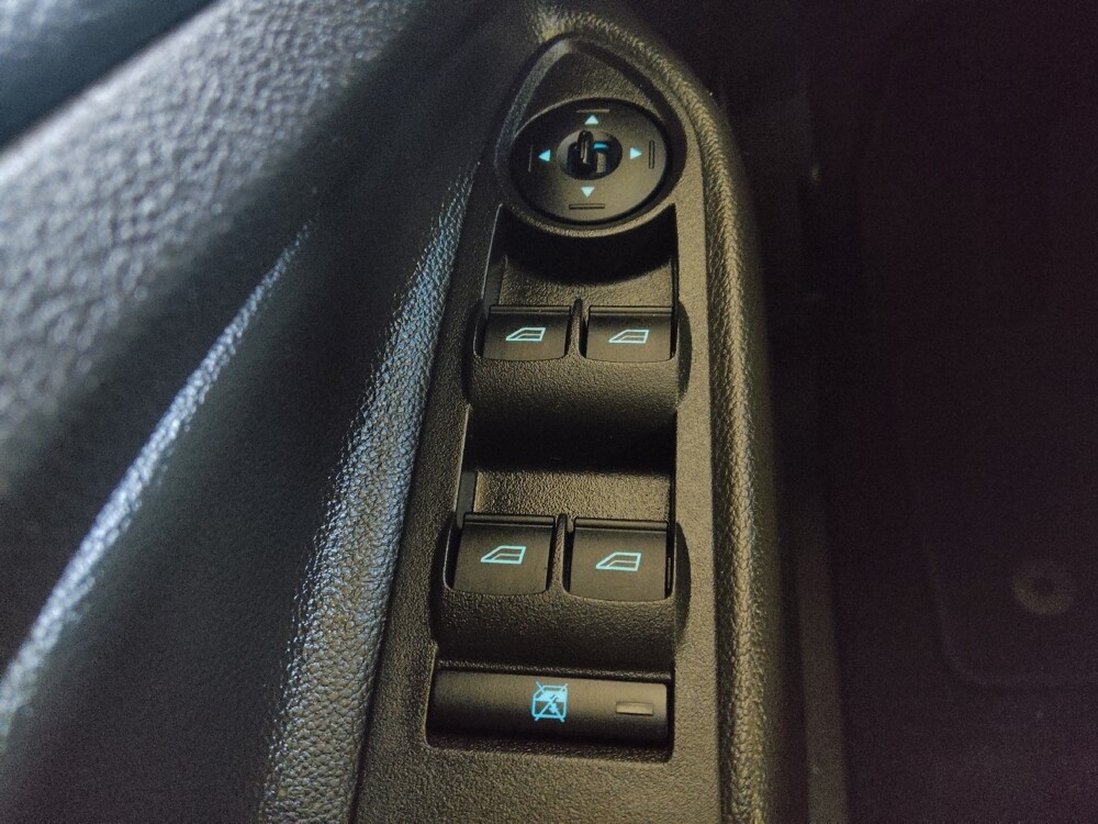 2015 Ford Escape in Birmingham, AL 35215 - 18118350 27