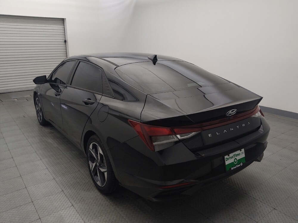 2023 Hyundai Elantra in Metairie, LA 70006 - 18118352 5