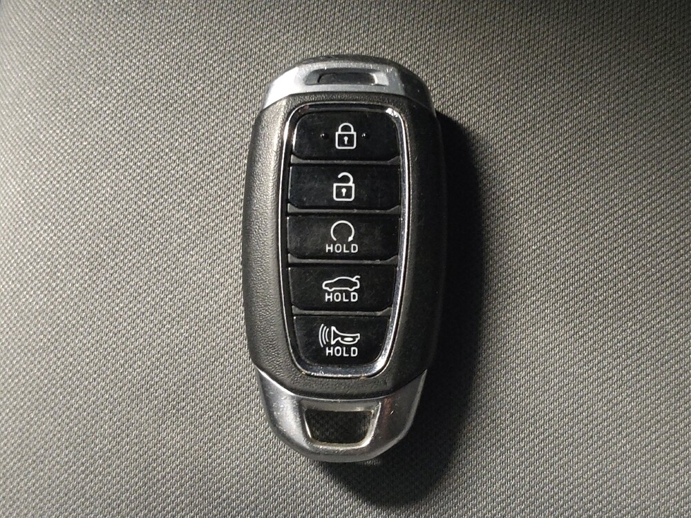 2023 Hyundai Elantra in Metairie, LA 70006 - 18118352 32