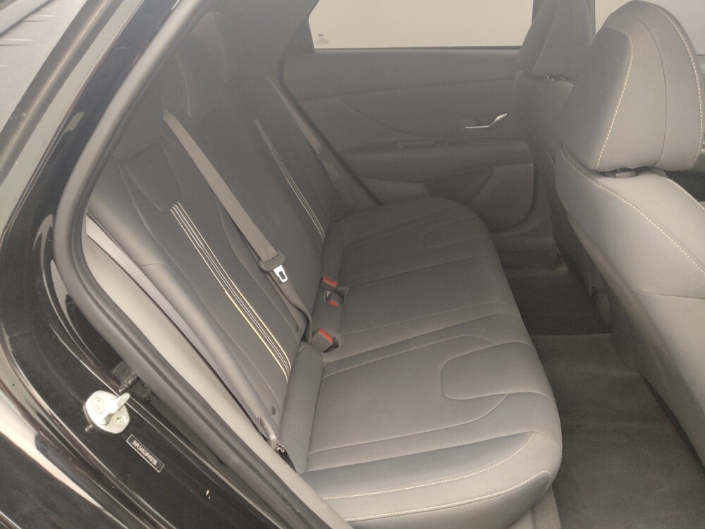 2023 Hyundai Elantra in Metairie, LA 70006 - 18118352 19