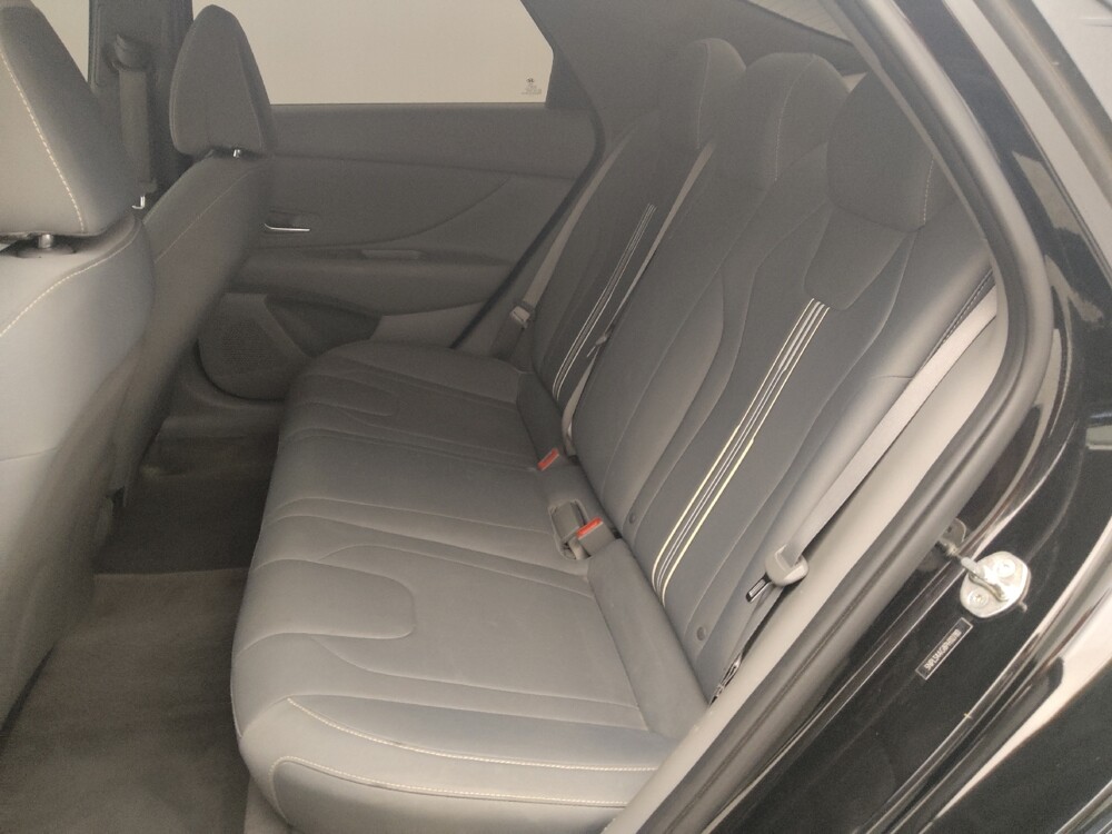 2023 Hyundai Elantra in Metairie, LA 70006 - 18118352 18