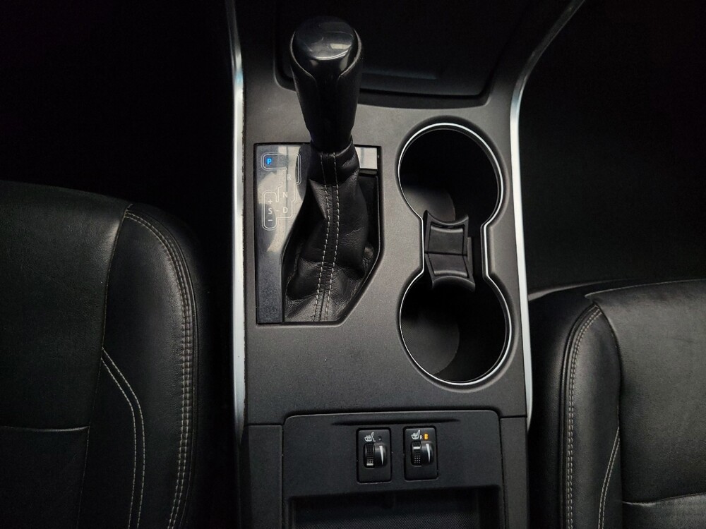 2016 Toyota Camry in Las Vegas, NV 89102 - 18118353 26