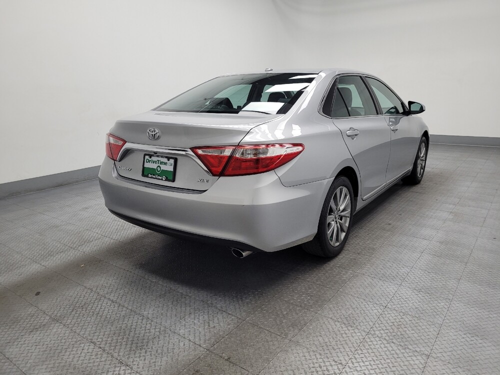 2016 Toyota Camry in Las Vegas, NV 89102 - 18118353 9