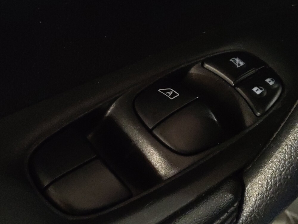 2018 Nissan Rogue in Macon, GA 31210 - 18118359 27