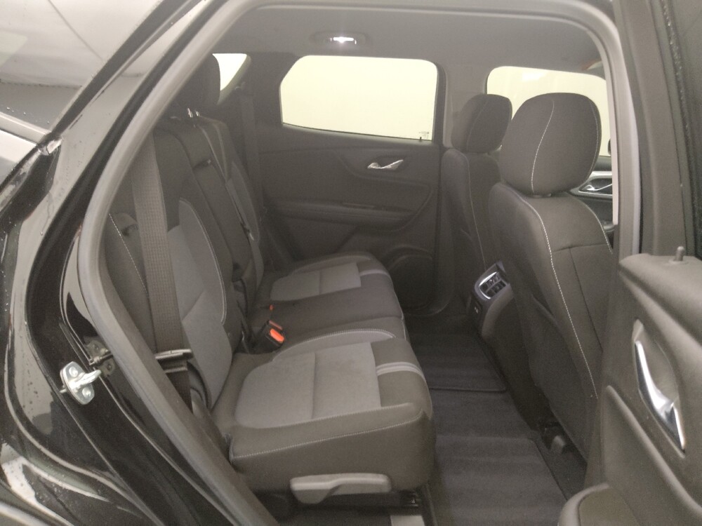 2024 Chevrolet Blazer in Independence, MO 64055 - 18118363 19