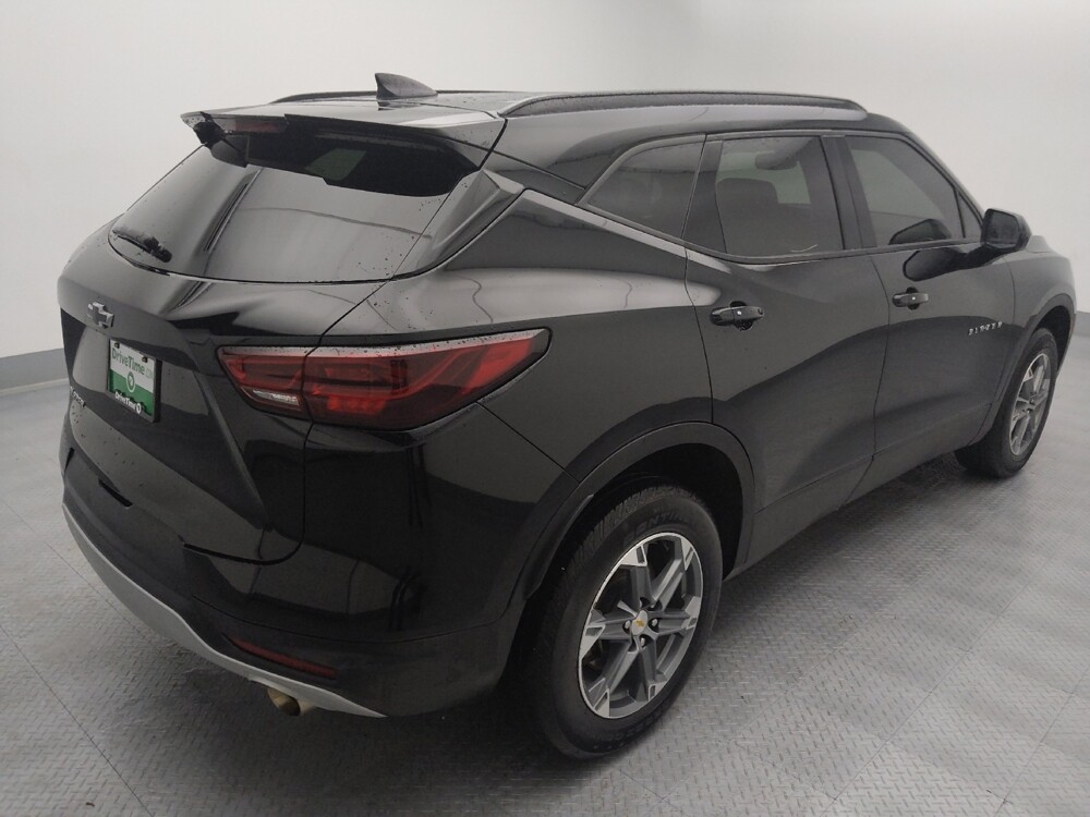 2024 Chevrolet Blazer in Independence, MO 64055 - 18118363 9