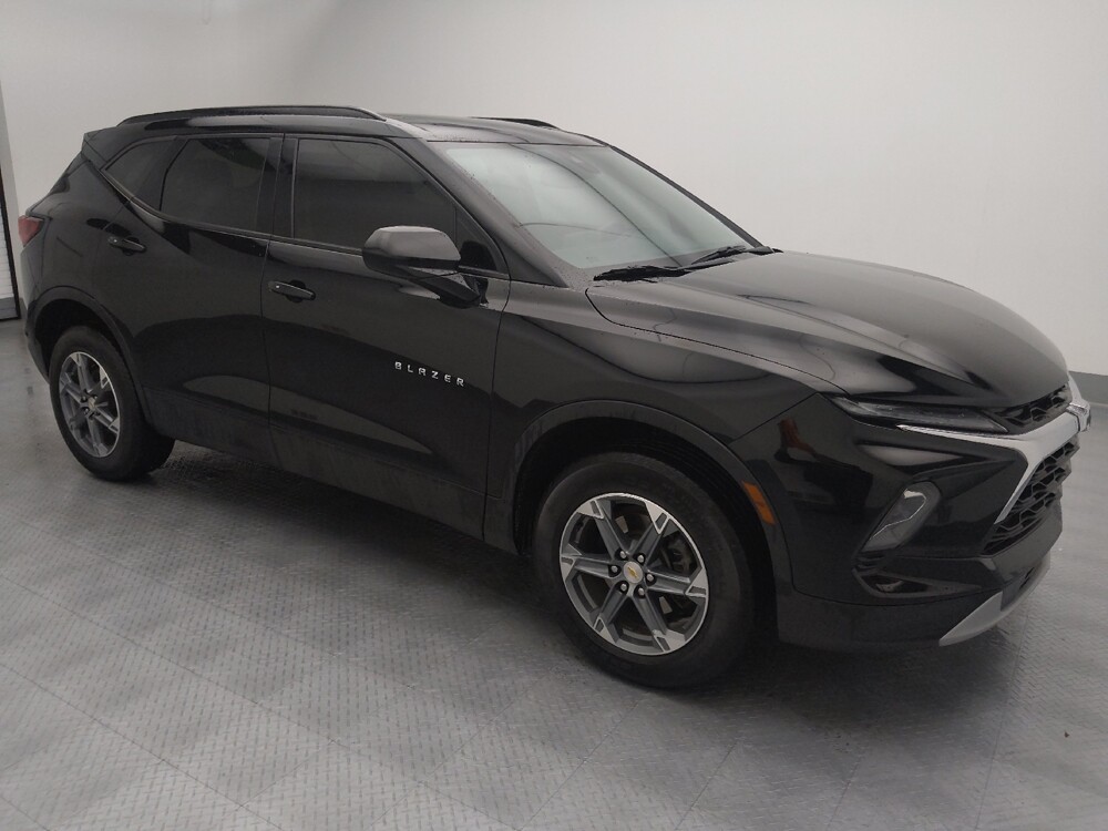 2024 Chevrolet Blazer in Independence, MO 64055 - 18118363 11