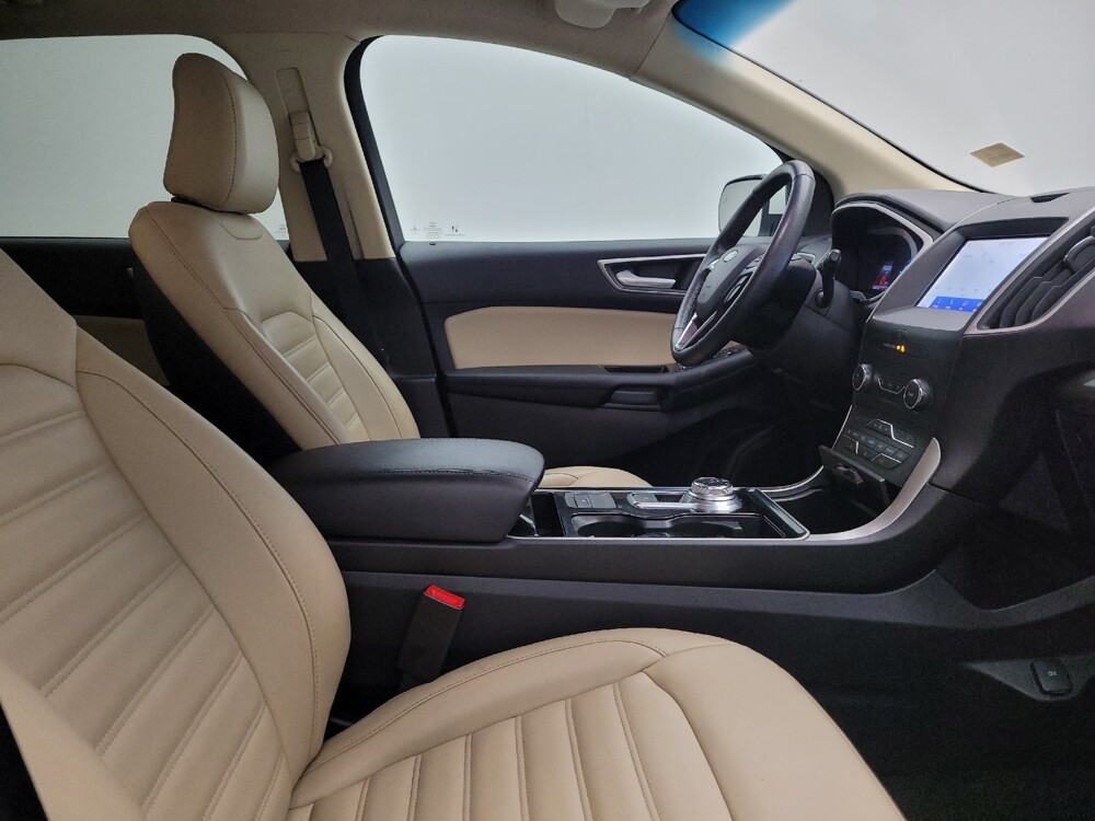 2020 Ford Edge in Cincinnati, OH 45255 - 18118364 21