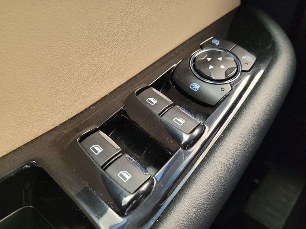 2020 Ford Edge in Cincinnati, OH 45255 - 18118364 27