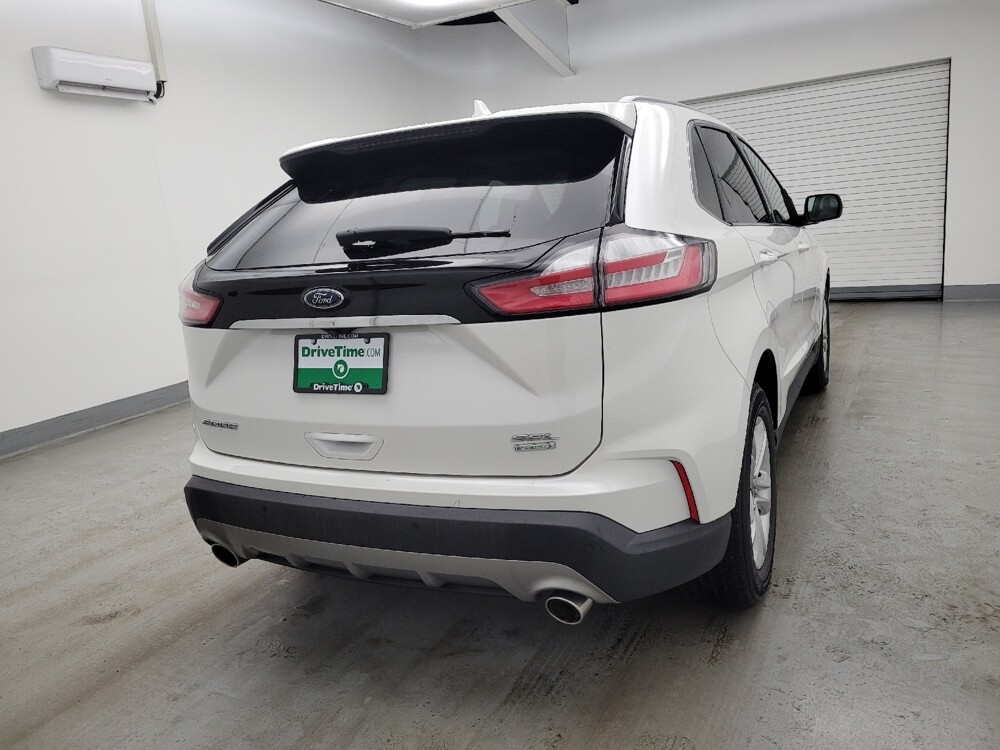 2020 Ford Edge in Cincinnati, OH 45255 - 18118364 7