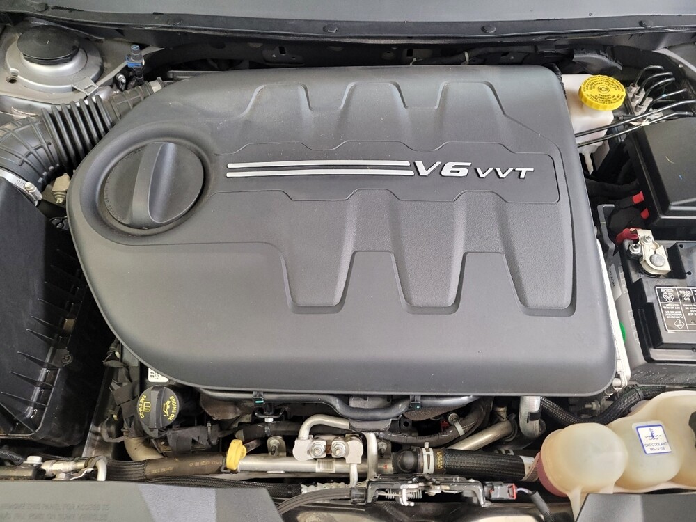 2019 Jeep Cherokee in Cincinnati, OH 45255 - 18118365 30