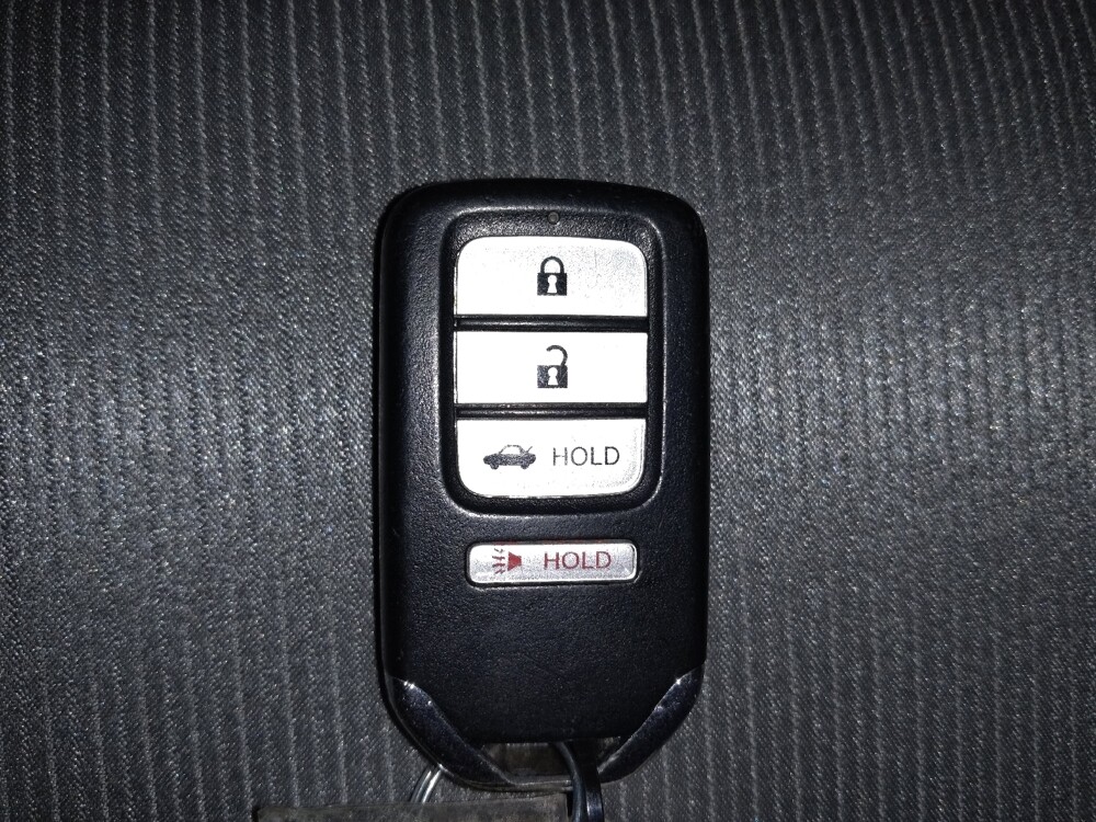 2020 Honda Accord in Plano, TX 75074 - 18118366 32