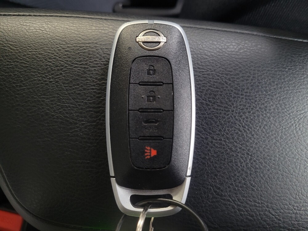 2025 Nissan Versa in Duluth, GA 30096 - 18118375 32