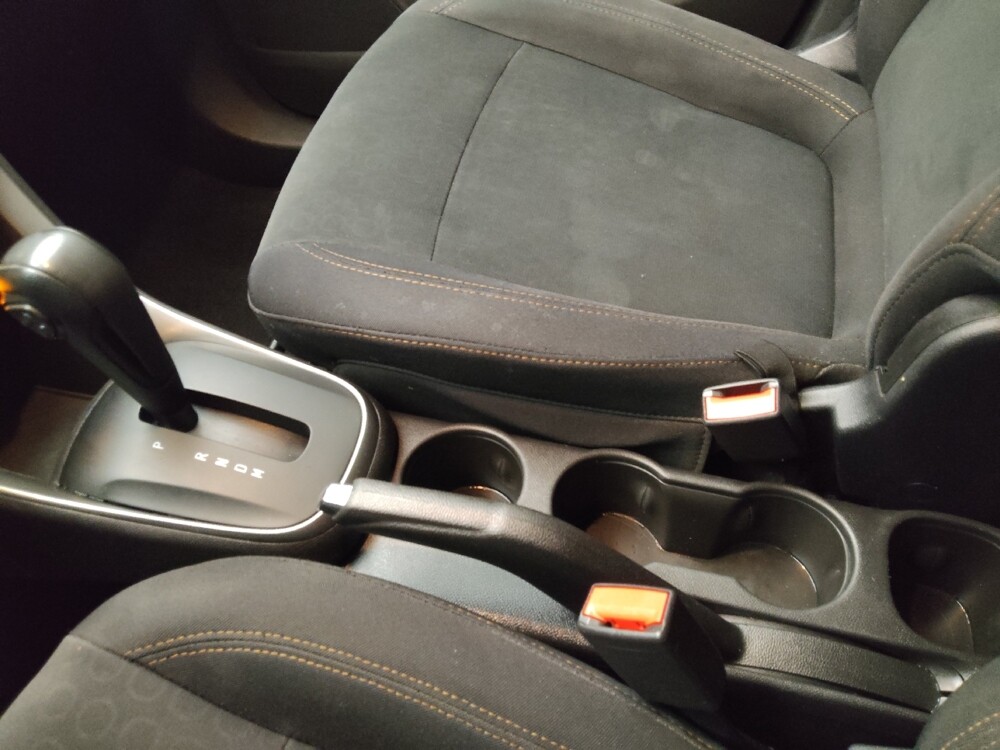 2018 Chevrolet Trax in Lombard, IL 60148 - 18118378 26