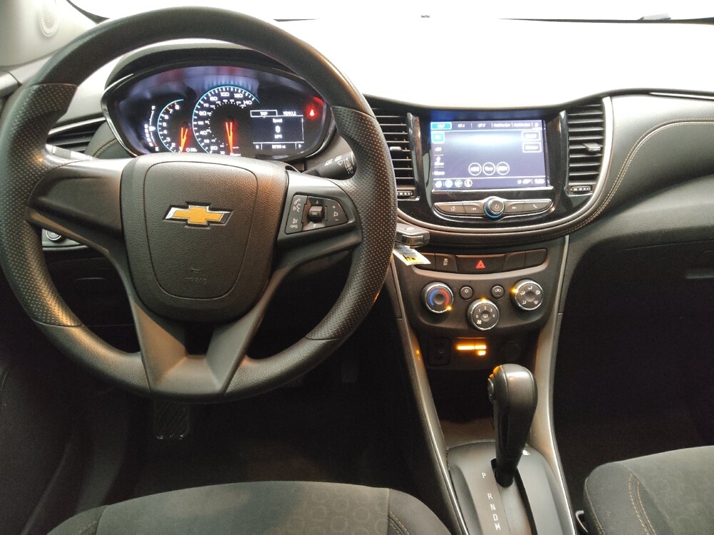 2018 Chevrolet Trax in Lombard, IL 60148 - 18118378 22