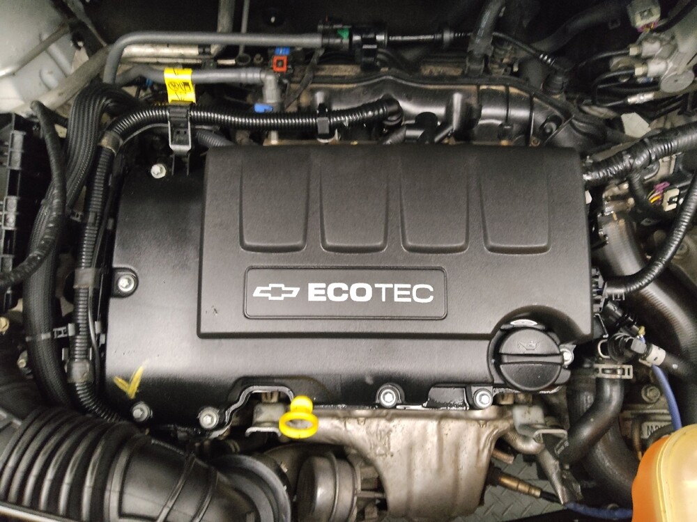 2018 Chevrolet Trax in Lombard, IL 60148 - 18118378 30