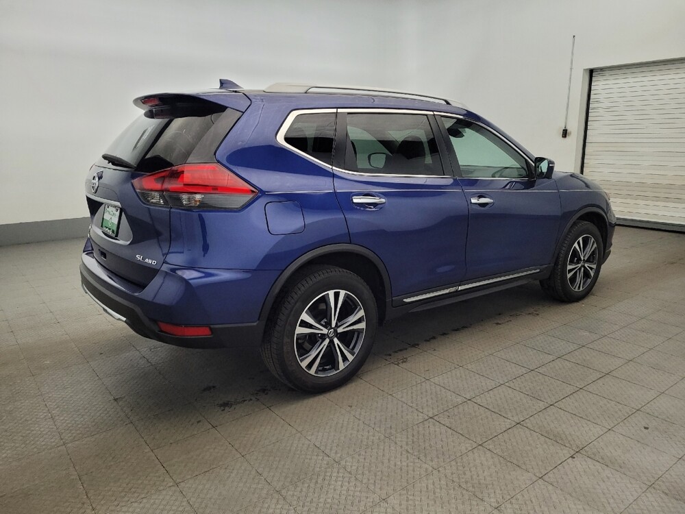 2017 Nissan Rogue in Laurel, MD 20724 - 18118379 10