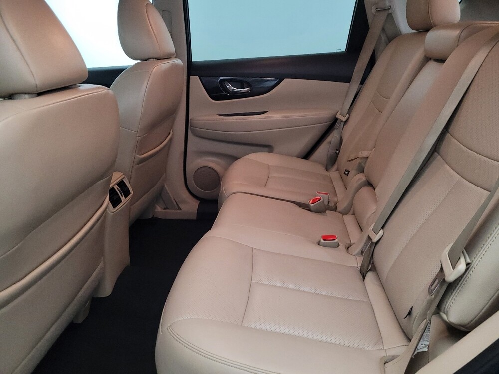 2017 Nissan Rogue in Laurel, MD 20724 - 18118379 18