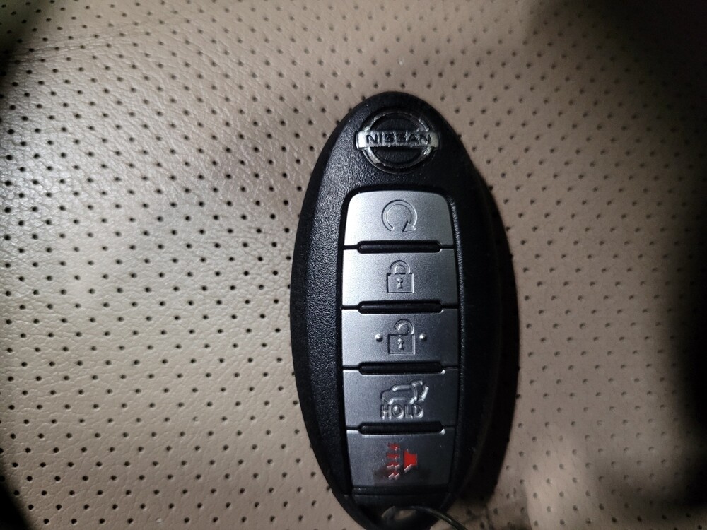 2017 Nissan Rogue in Laurel, MD 20724 - 18118379 32