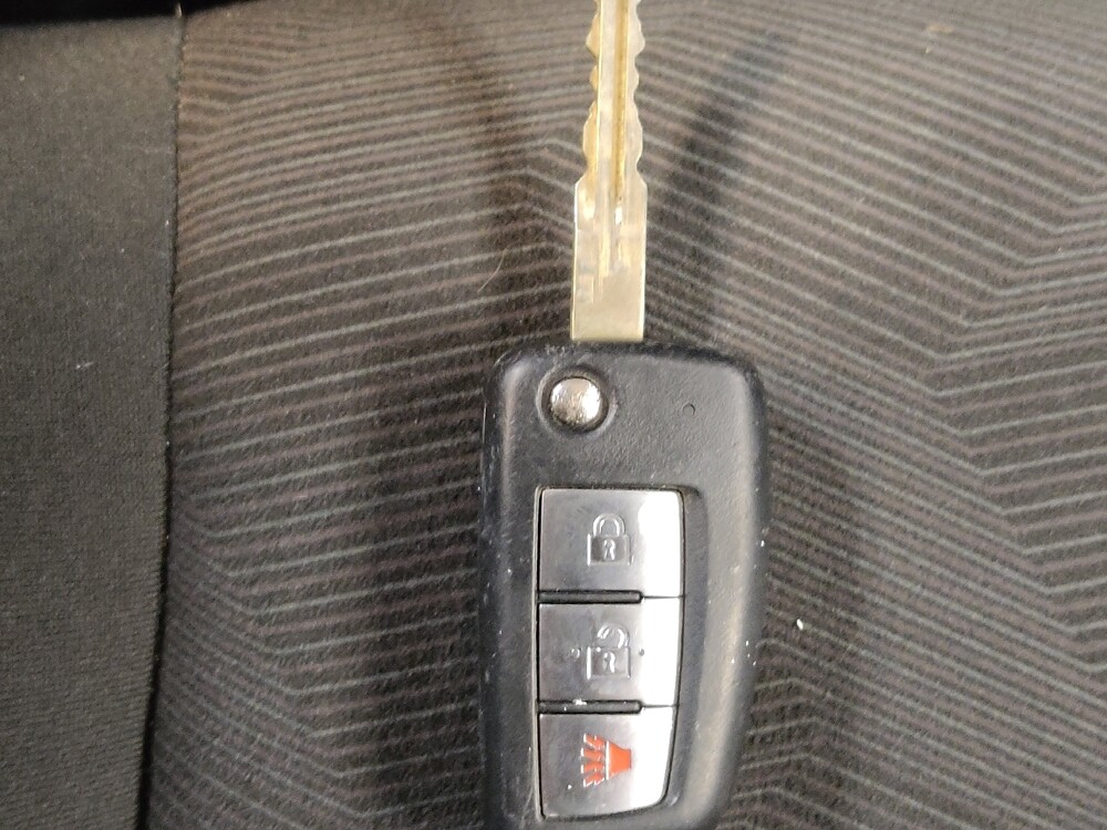 2016 Nissan Rogue in Clearwater, FL 33764 - 18118380 32