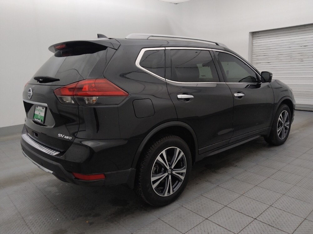2019 Nissan Rogue in Clearwater, FL 33764 - 18118381 10