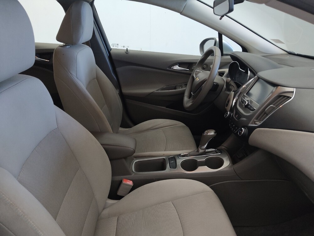 2017 Chevrolet Cruze in Raleigh, NC 27604 - 18118390 21