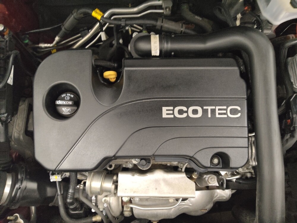 2019 Chevrolet Equinox in Lakewood, CO 80215 - 18118395 30