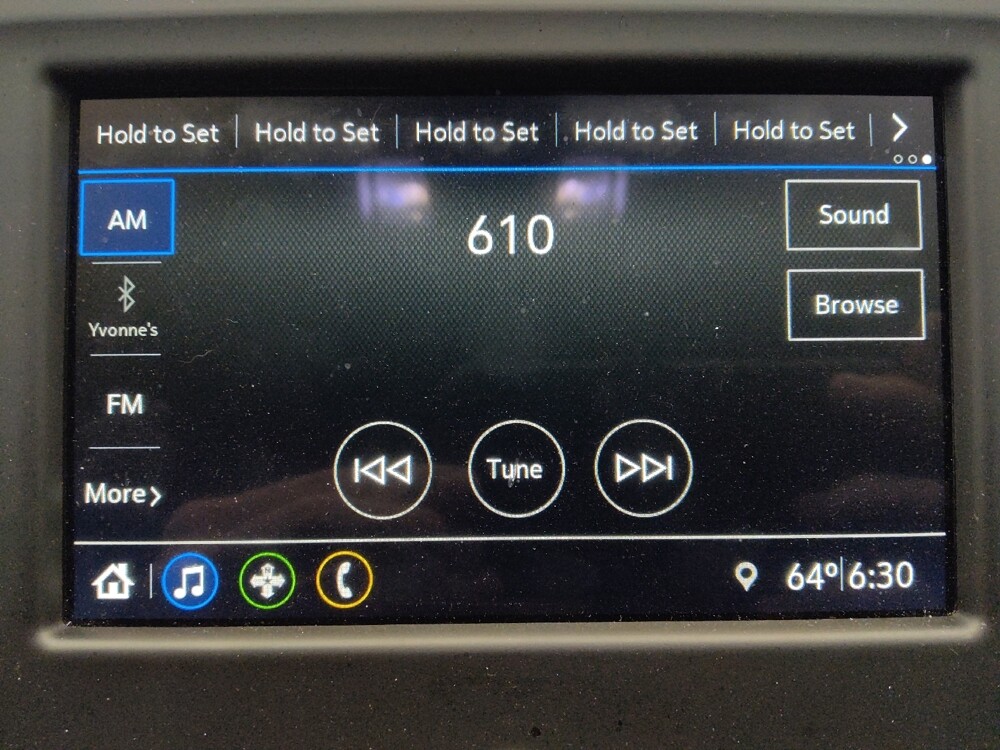 2019 Chevrolet Equinox in Lakewood, CO 80215 - 18118395 25